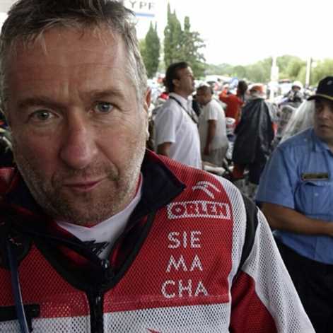 Start Dakaru odłożony, łut szczęścia Sonika